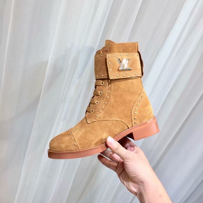 Louis Vuitton Outlet WONDERLAND FLAT RANGER LV921SY Camel