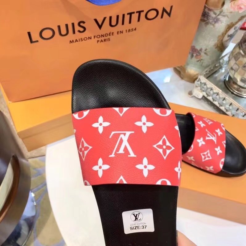 Louis Vuitton Outlet Lovers slippers LV858SY