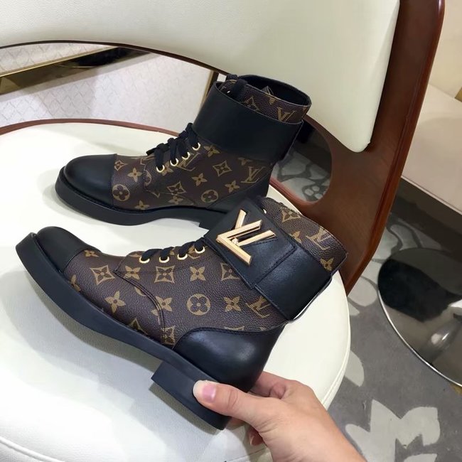 Louis Vuitton Outlet WONDERLAND FLAT RANGER LV909SY brown