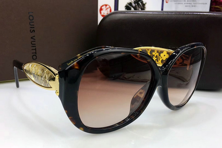 Louis Vuitton Outlet Louis Vuitton sunglasses top quality 0134