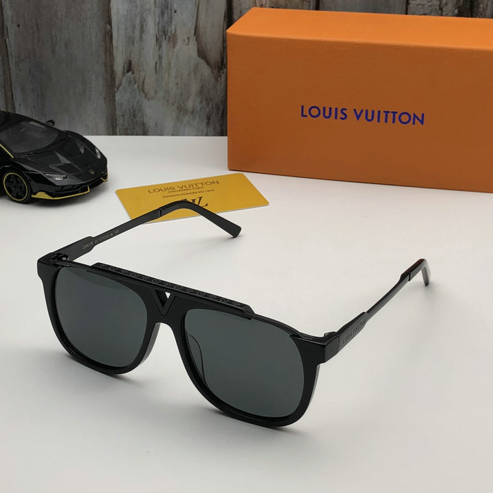 Louis Vuitton Outlet Louis Vuitton Sunglasses Top Quality LV5729_43