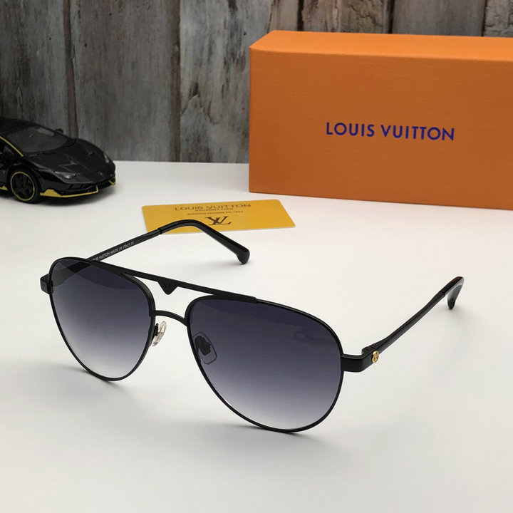 Louis Vuitton Outlet Louis Vuitton Sunglasses Top Quality LV5729_138