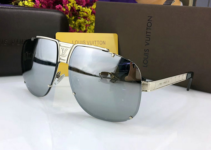 Louis Vuitton Outlet Louis Vuitton sunglasses top quality 0084