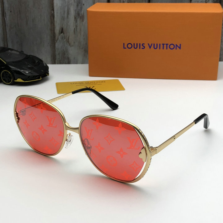 Louis Vuitton Outlet Louis Vuitton Sunglasses Top Quality LV5729_120