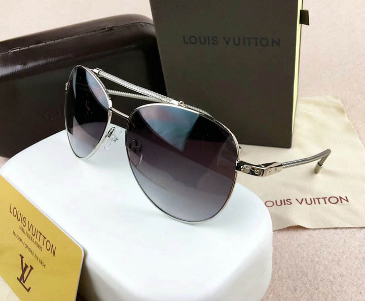 Louis Vuitton Outlet Louis Vuitton sunglasses top quality 0112