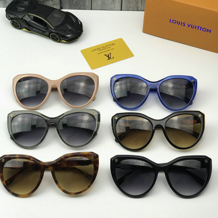 Louis Vuitton Outlet Louis Vuitton Sunglasses Top Quality LV5729_91