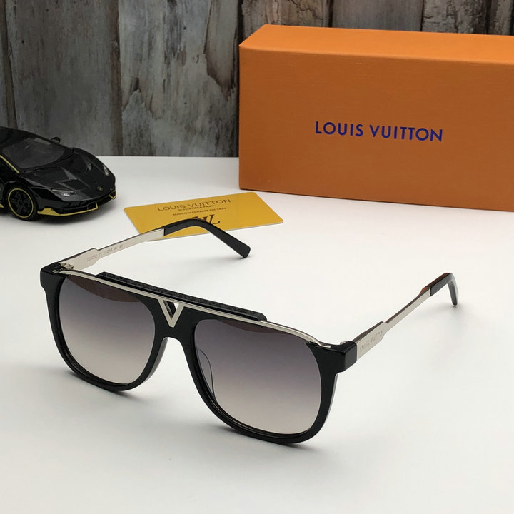 Louis Vuitton Outlet Louis Vuitton Sunglasses Top Quality LV5729_46