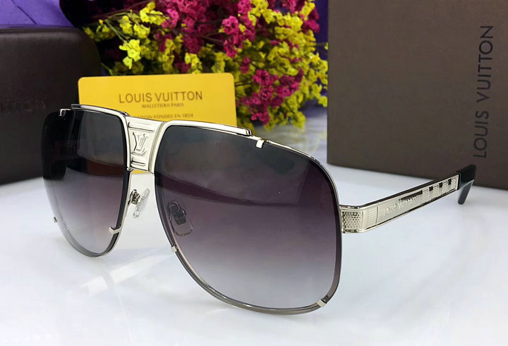 Louis Vuitton Outlet Louis Vuitton sunglasses top quality 0077