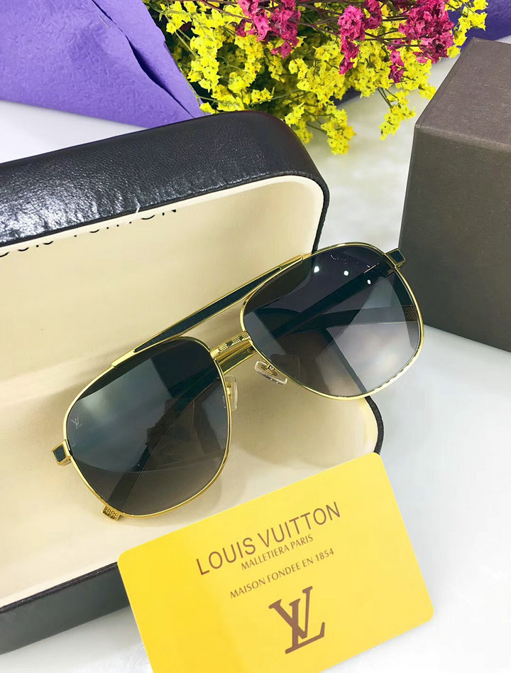 Louis Vuitton Outlet Louis Vuitton sunglasses top quality 0072