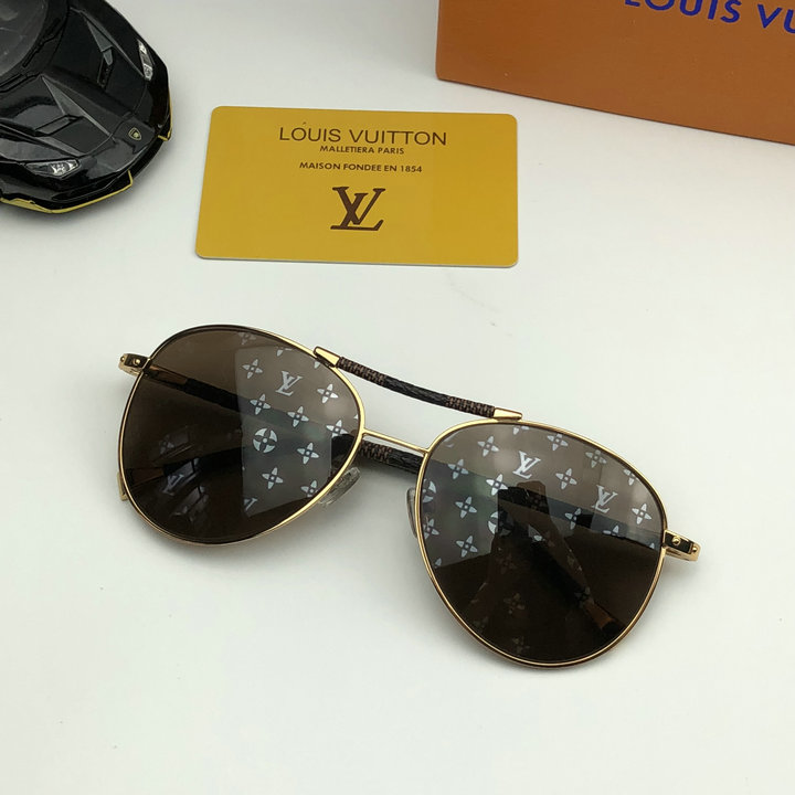 Louis Vuitton Outlet Louis Vuitton Sunglasses Top Quality LV5729_27