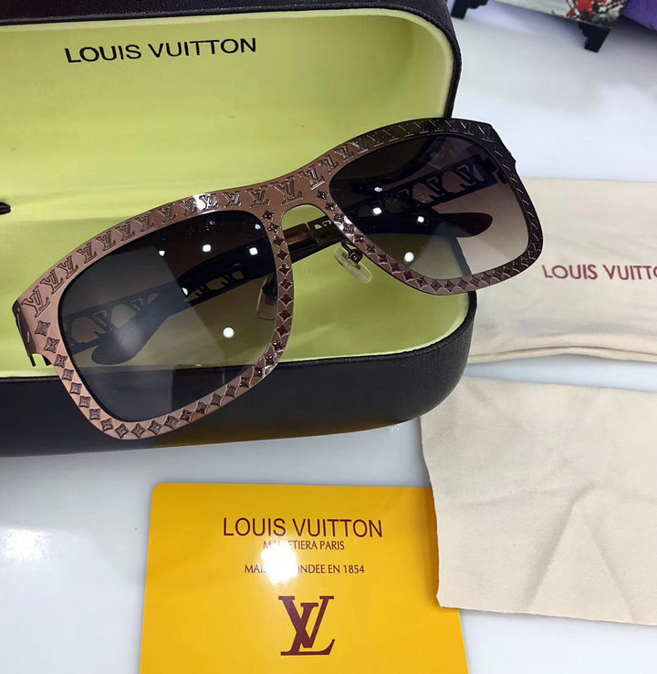 Louis Vuitton Outlet Louis Vuitton sunglasses top quality 0117