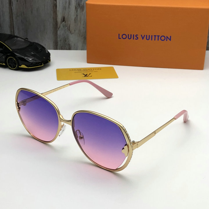 Louis Vuitton Outlet Louis Vuitton Sunglasses Top Quality LV5729_119