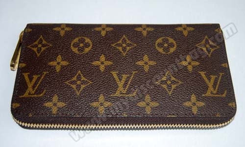 Louis Vuitton Outlet Monogram Canvas Zip Wallet M66570