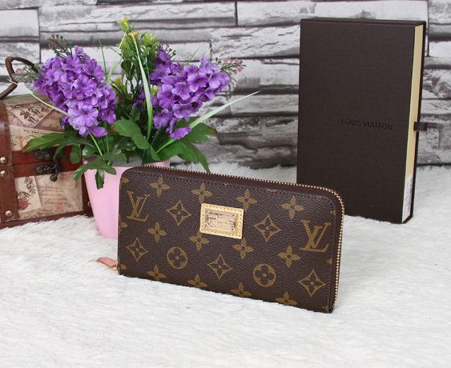 2015 Louis Vuitton Outlet wallet new model 66570 brown