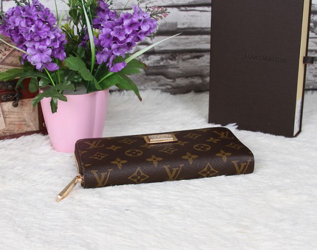 2015 Louis Vuitton Outlet wallet new model 66570 brown