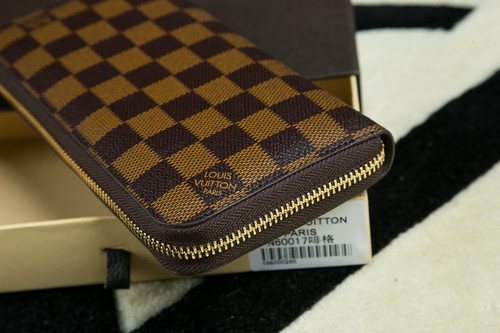 Louis Vuitton Outlet Monogram Canvas Clutch Handbag 60017 Coffee