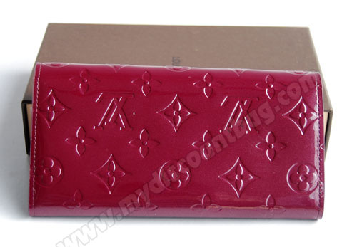 Louis Vuitton Outlet Monogram Vernis Pochette Wallet M93577