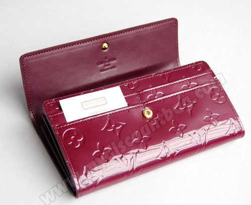 Louis Vuitton Outlet Monogram Vernis Pochette Wallet M93577