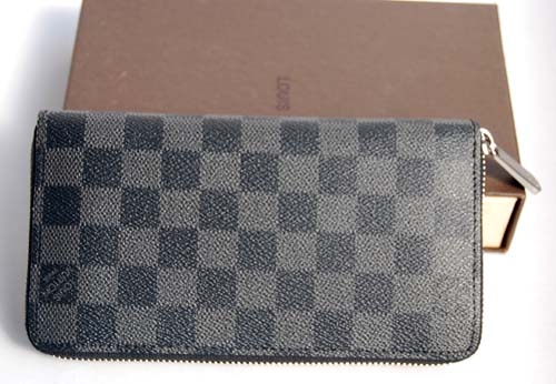 Louis Vuitton Outlet Wallet N60017 Damier Graphite Zippy black