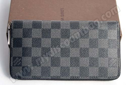 Louis Vuitton Outlet Wallet N60017 Damier Graphite Zippy black