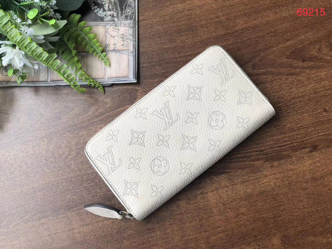 Louis Vuitton Outlet original Iris ZIPPY Wallet M69032 white