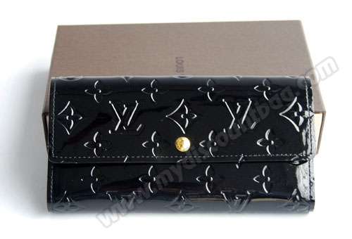 Louis Vuitton Outlet Wallet M93525 Monogram Vernis black