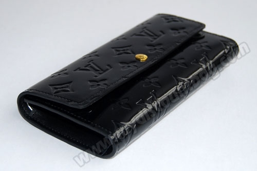 Louis Vuitton Outlet Wallet M93525 Monogram Vernis black