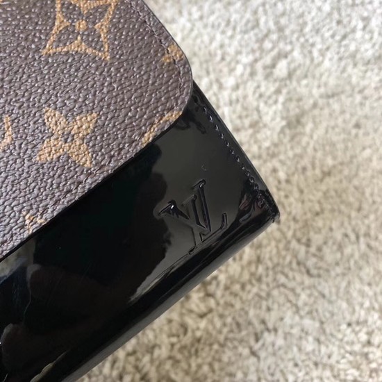 Louis Vuitton Outlet CHERRYWOOD WALLET M61719 black