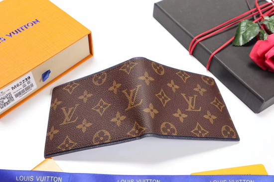 Louis Vuitton Outlet Split Monogram Canvas Wallet M62239 brown