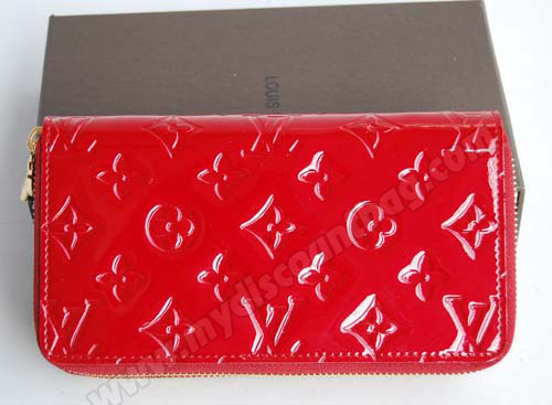 Louis Vuitton Outlet Wallet M61723 Monogram Canvas Zippy red