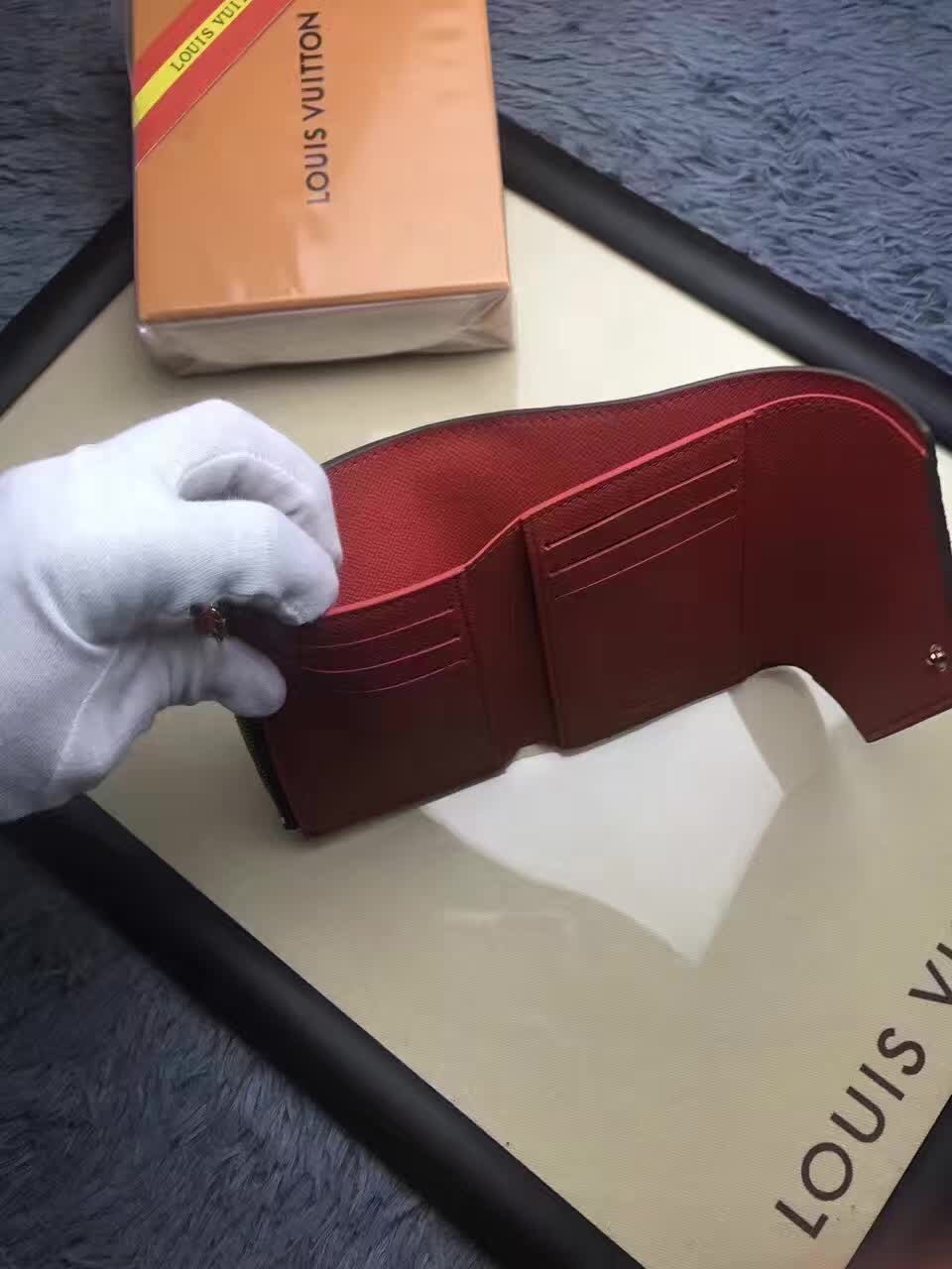 Louis Vuitton Outlet wallet M62360 red