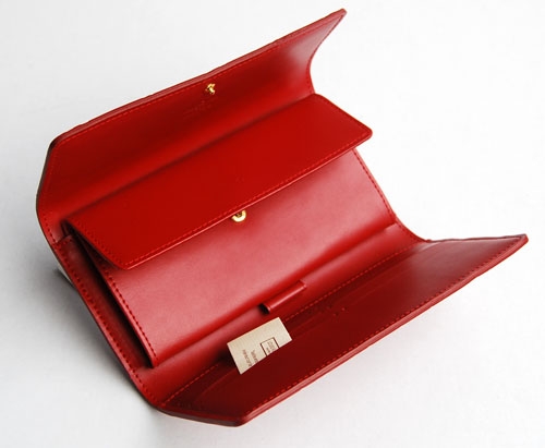 Louis Vuitton Outlet Wallet M93525 Monogram Vernis red