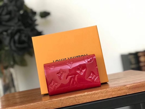 Louis Vuitton Outlet Monogram Vernis 6 KEY HOLDER 90900 red