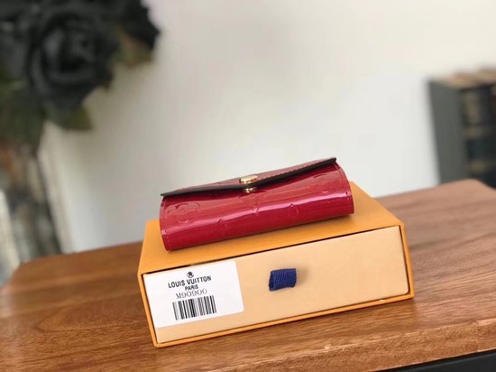 Louis Vuitton Outlet Monogram Vernis 6 KEY HOLDER 90900 red