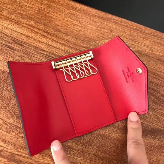 Louis Vuitton Outlet Monogram Vernis 6 KEY HOLDER 90900 red